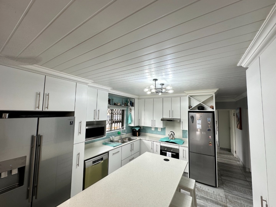 2 Bedroom Property for Sale in Island View Western Cape